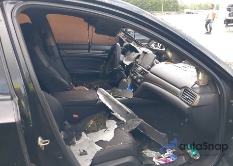 2018 Honda Accord Lx из США, поврежденный, VIN 1HGCV1F15JA161025